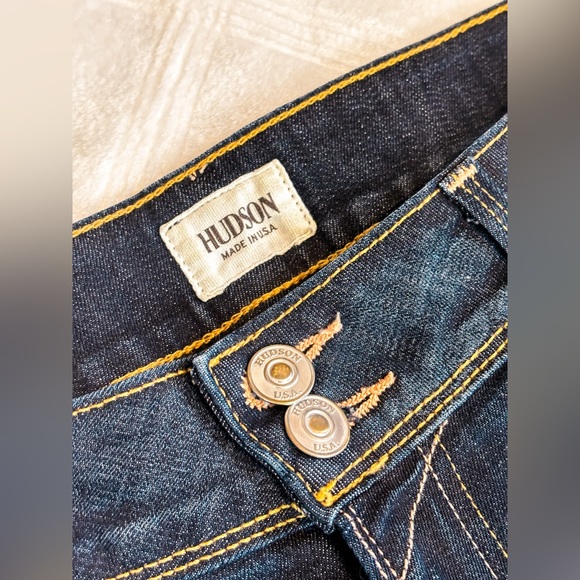 Hudson Crowley Mid Thigh Cuffed Shorts Flap Pockets Dark Wash Size 29 - Picture 5 of 10